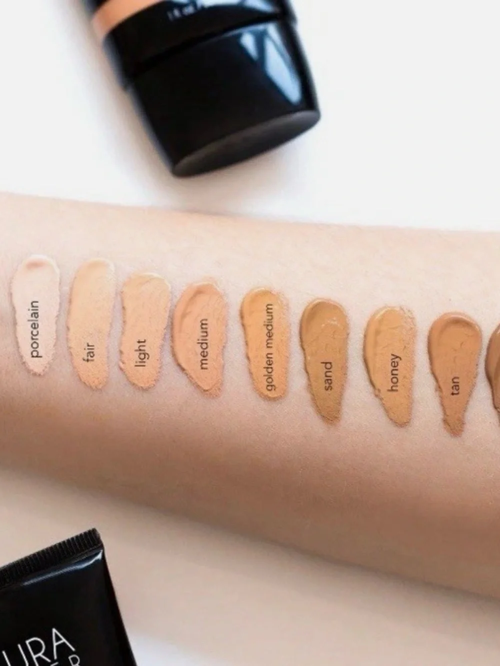 Laura Geller Cover Lock Cream Foundation - Nude Beige